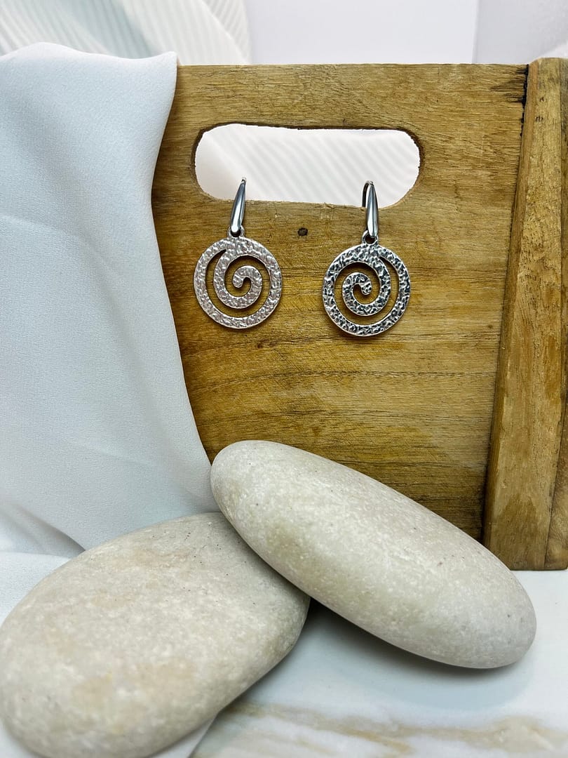 Κρεμαστό Σκουλαρίκι Hammered Spiral