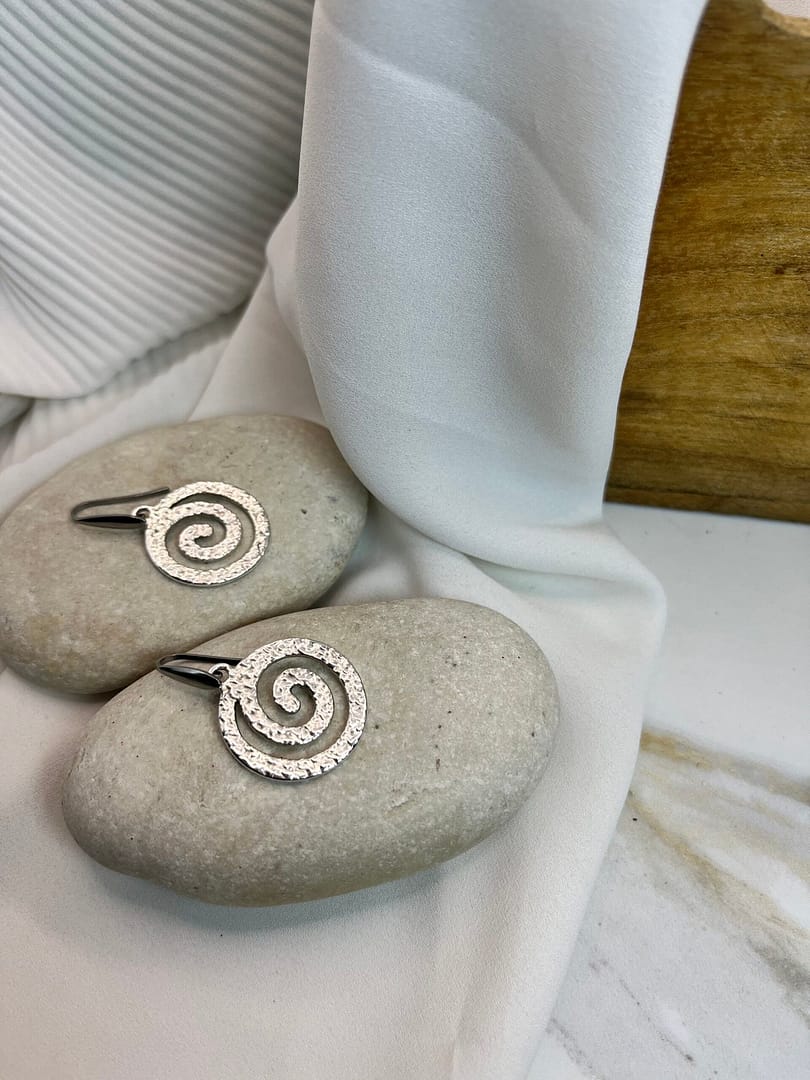 Κρεμαστό Σκουλαρίκι Hammered Spiral