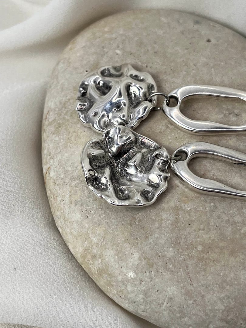Κρεμαστό Σκουλαρίκι Hammered Plates Silver