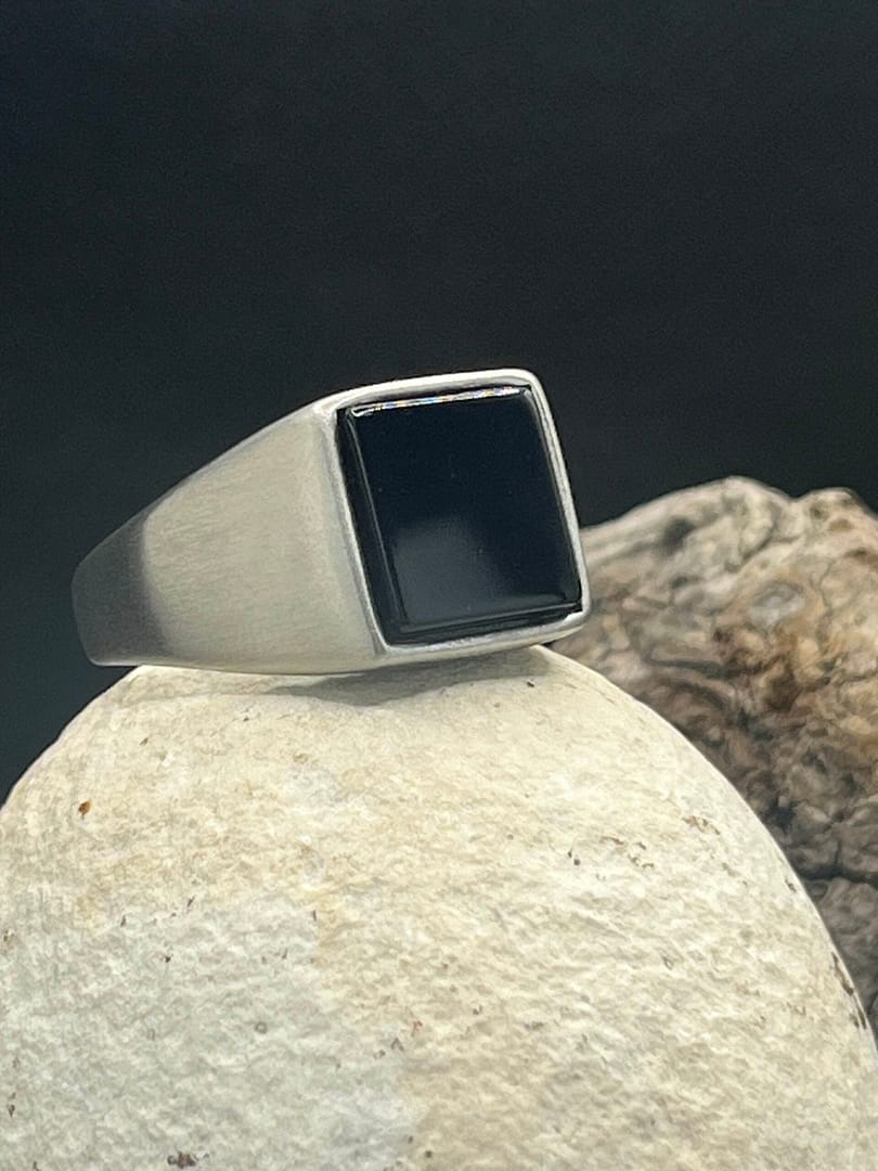 Ατσάλινο Δαχτυλίδι Silver Black Stone Satine