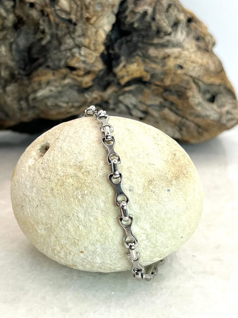 MBR0018b